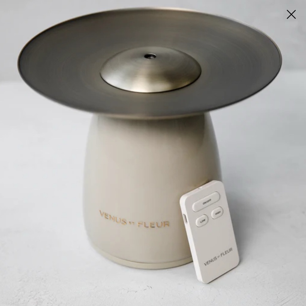 Venus Et Fleur ASCEND FRAGRANCE DIFFUSER II Retail $329 - Picture 3 of 14